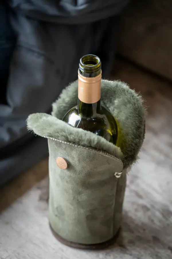 WIJNKOELER TULIP Olive Suede